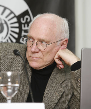 Robert Bringhurst